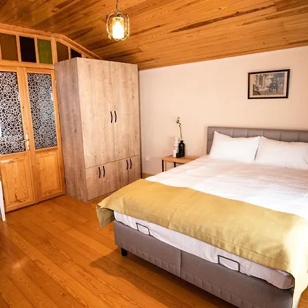 Cosa Zeyrek- At The Heart Of * Provincia di Istanbul