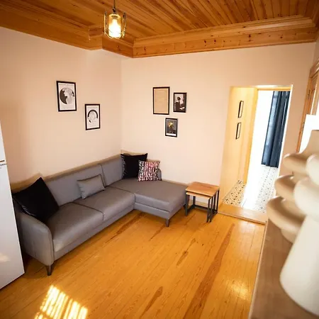 Cosa Zeyrek- At The Heart Of * Provincia di Istanbul