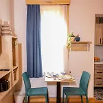 Cosa Zeyrek- At The Heart Of اسطنبول